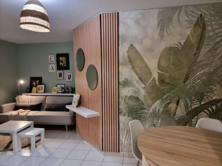 Appartement Cosy Agen Centre Avec Lit King Size Exterior foto